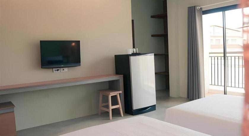 Yellow Moon Hotel Pattaya